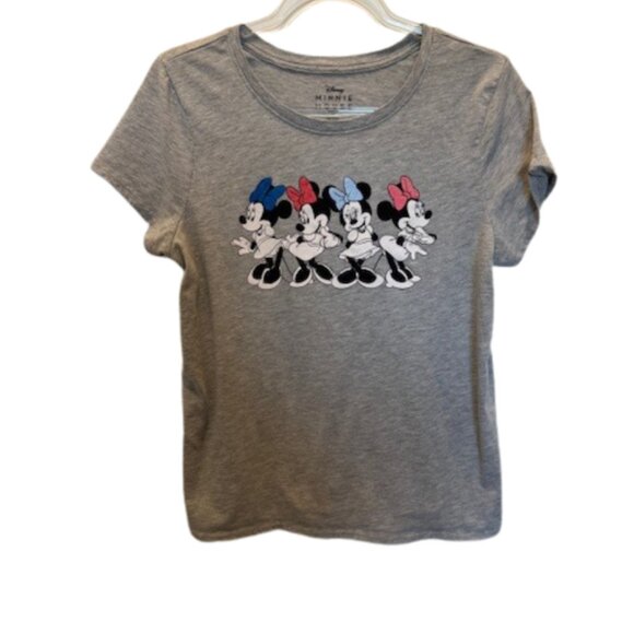 Disney Tops - Disney Minnie Mouse Tee Size M – So Cute & Classic!